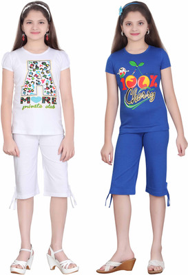 

Sini Mini Kids Nightwear Girls Solid, Printed Cotton(Multicolor Pack of 2