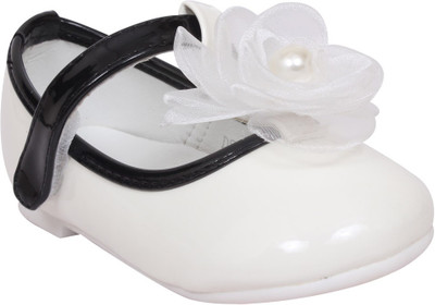 

Doink Girls Slip-on Mule(Slip ons)(White