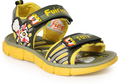 

N Five Boys Buckle Flats(Multicolor, Green & yellow
