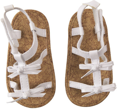 

Playette Girls Slip-on Flats(White