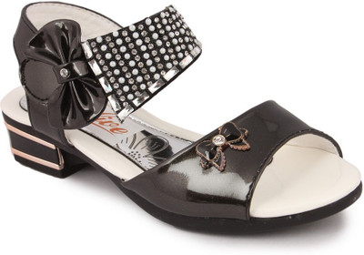 

N Five Girls Buckle Strappy Sandals(Black