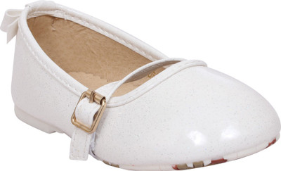 

Doink Girls Slip-on Mule(Slip ons)(White