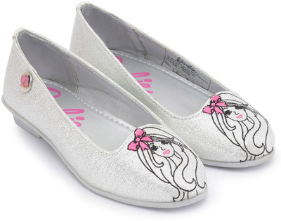 

Barbie Girls Slip on Casual Boots(White, Silver