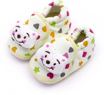 

Infano Boys & Girls Slip on Casual Boots(White
