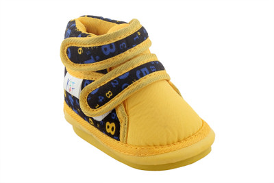 

kitkat Boys & Girls Velcro Casual Boots(Multicolor, Yellow
