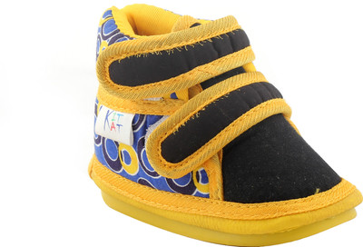 

kitkat Boys & Girls Velcro Casual Boots(Yellow