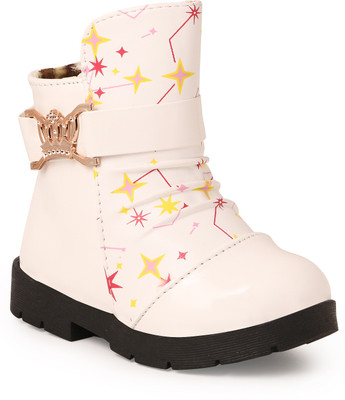 N Five Girls Slip on Casual Boots(White