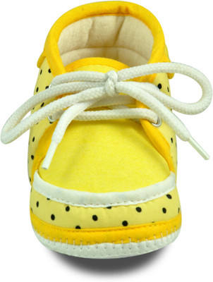 

Instabuyz Boys & Girls Lace Casual Boots(Yellow