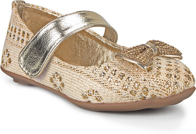 

Apick Girls Velcro Moccasins(Multicolor, Beige