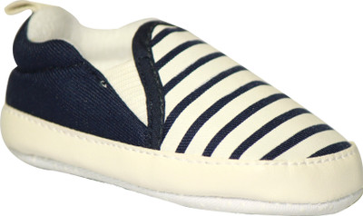 

Kiwi Boys & Girls Slip on Casual Boots(Multicolor