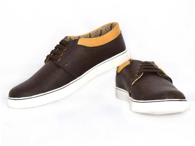 

Hiker Boys Lace Sneakers(Brown