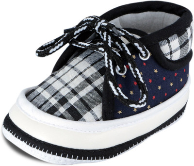 

Instabuyz Boys & Girls Lace Clogs(Red, Black