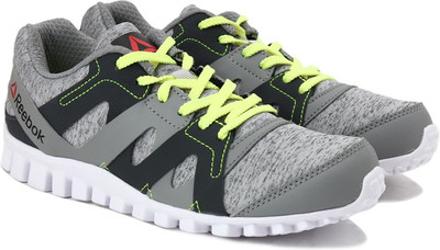 

REEBOK Boys Lace(Grey, Slvr/gry/gravel/yellow