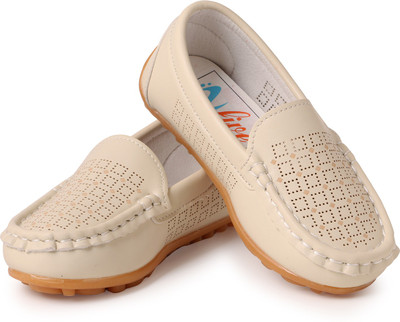 

N Five Boys & Girls Slip on Casual Boots(Beige