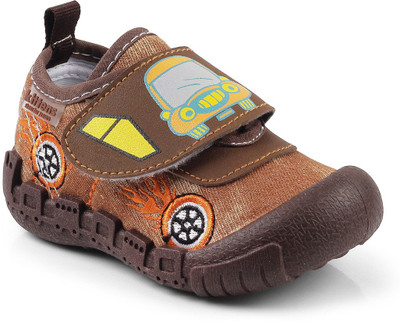 

KITTENS Boys Velcro Clogs(Brown