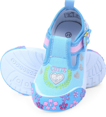 

Lilliput Girls Velcro Sneakers(Multicolor, Blue