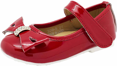 

Yellow Bee Girls Velcro Dancing Shoes(Red