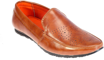 

Khadim's Boys Slip on Loafers(Brown, Tan