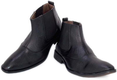 

D'zigners Boys Slip on Casual Boots(Black