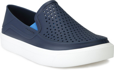 

Crocs Boys Slip on Sneakers(Blue, Navy