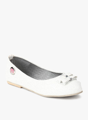 

Barbie Girls Slip on Casual Boots(White