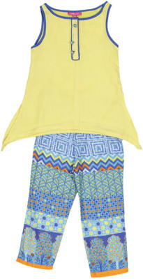 

BIBA girls Girls Casual Cotton Top(Multicolor, Pack of 1, Limgrn-nyblu