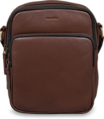 Mai Soli Men Tan Messenger Bag