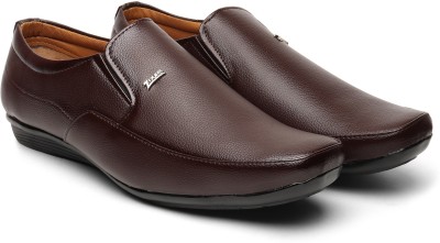 Zixer WoudLand By Zixer Exclusive Formal shoes for Men Slip On For Men(Brown)