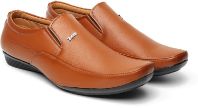 Zixer WoudLand By Zixer Exclusive Formal shoes for Men Slip On For Men(Tan)