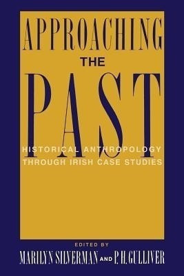 Approaching the Past(English, Paperback, unknown)