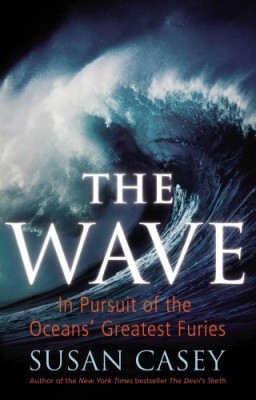 The Wave(English, Paperback, Casey Susan)