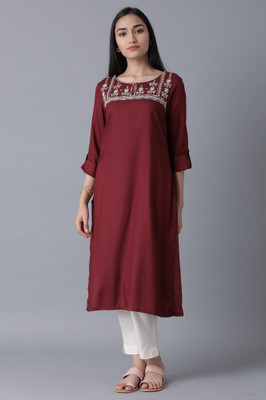 W Women Embroidered Straight Kurta(Red)