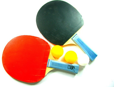 

HE Retail Supplies TT Racket And Balls Table Tennis Kit