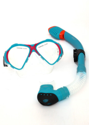 

MD Snorkel Set & Mask Swimming Kit