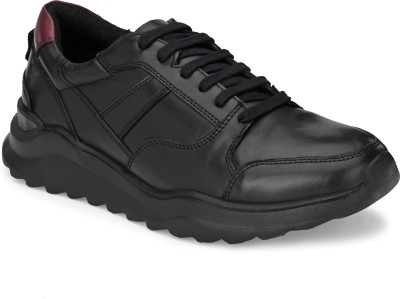 Delize Walking Shoes For Men(Black , 6)