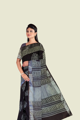 ghoonghat-sadgi aur soundarya ka milan Blocked Printed Hand Batik Cotton Linen Saree(Black)