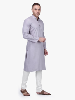 Rajubhai Hargovindas Men Solid Straight Kurta(Silver)