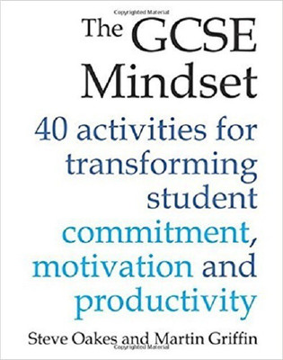 The GCSE Mindset(English, Paperback, Oakes Steve)