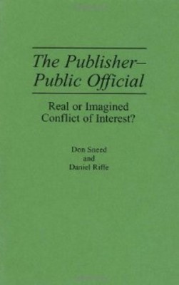 The Publisher-Public Official(English, Hardcover, Riffe Daniel)