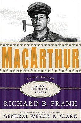 MacArthur(English, Hardcover, Frank Richard B.)