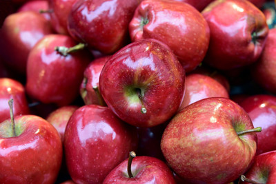 Jasoos Red Apple Seed(20 per packet)