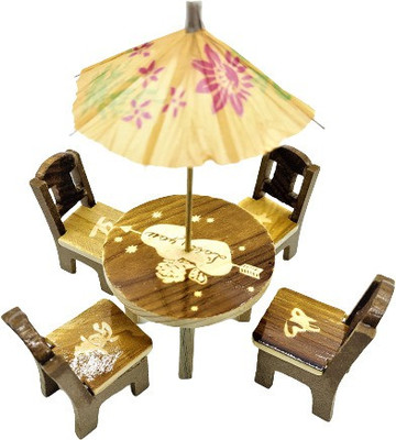 manzees Decorative Showpiece  -  10 cm(Wood, Multicolor)
