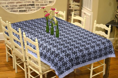 GYT Printed 6 Seater Table Cover(Black, PVC)