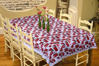 GYT Printed 6 Seater Table Cover(Red, PVC)