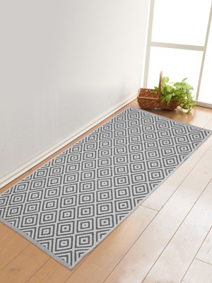 Saral Home Grey Cotton Runner(2 ft,  X 4 ft, Rectangle)