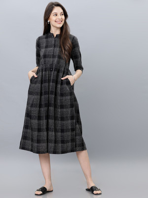 Vishudh Women Fit and Flare Multicolor Midi/Calf Length Dress