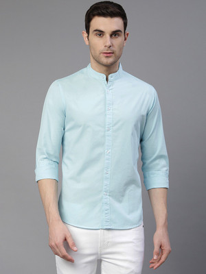Dennis Lingo Men Solid Casual Light Blue Shirt