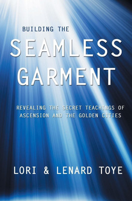 Building the Seamless Garment(English, Paperback, Toye Lori Adaile)