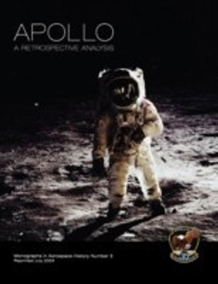 Apollo(English, Paperback, Launius Roger D.)