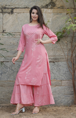 YAVI Women Kurta and Sharara Set